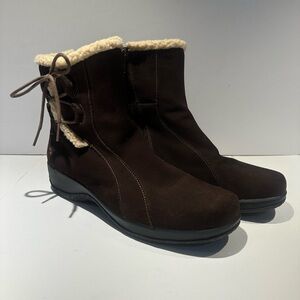 Clarks Angie Madi Brown Suede Ankle Boots - Size 9